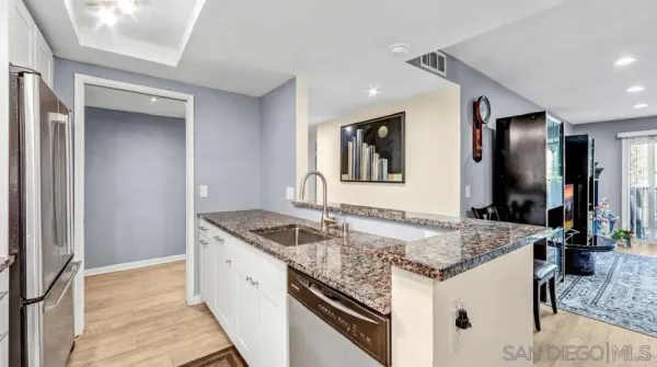 $599,999 | 1517 East Garfield Avenue, Unit 55, Glendale, CA 91205