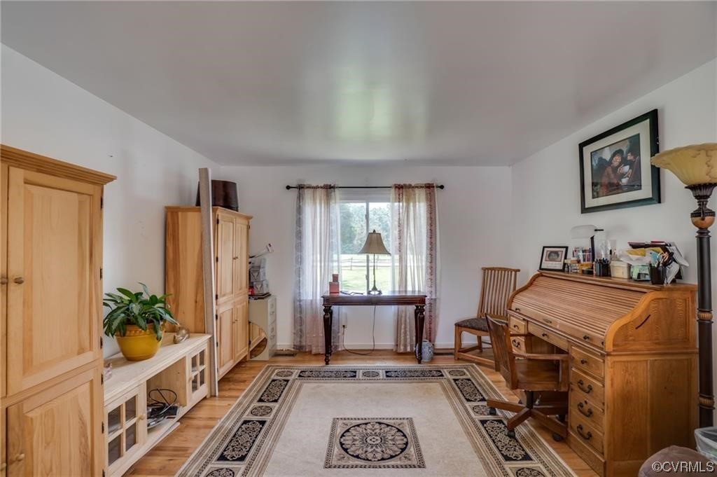 4332 Worsham Road Powhatan, VA 23139 - Photo 20 of 44 Gallery Image 20