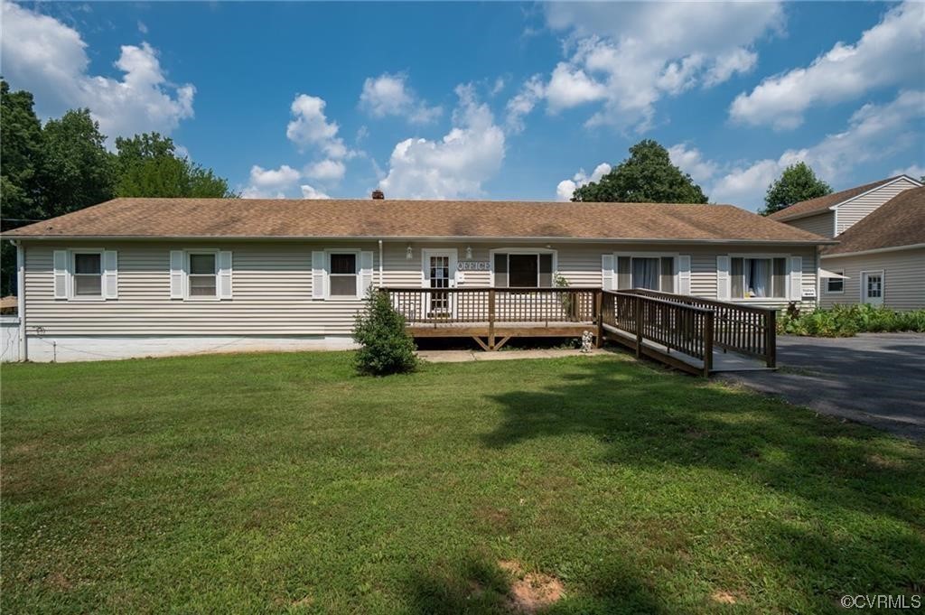 4332 Worsham Road Powhatan, VA 23139 - Photo 4 of 44 Gallery Image 4