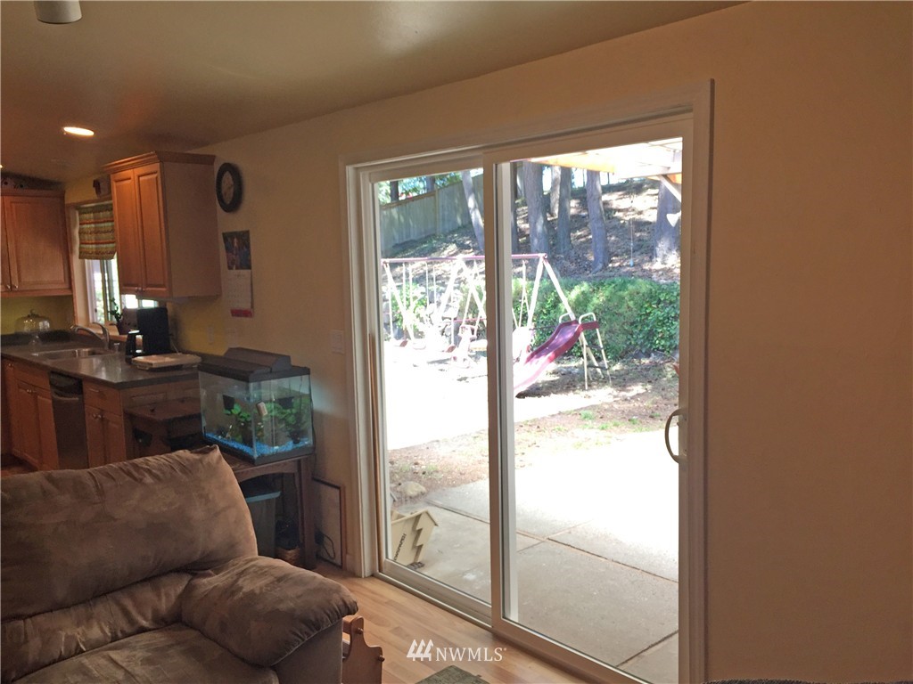 8701 Weller Road Southwest Lakewood, WA 98498 - Photo 8 of 25