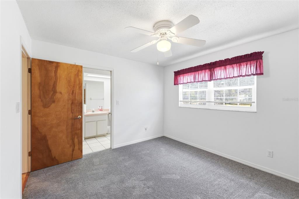 18805 Kelly Road Spring Hill, FL 34610 - Photo 22 of 68