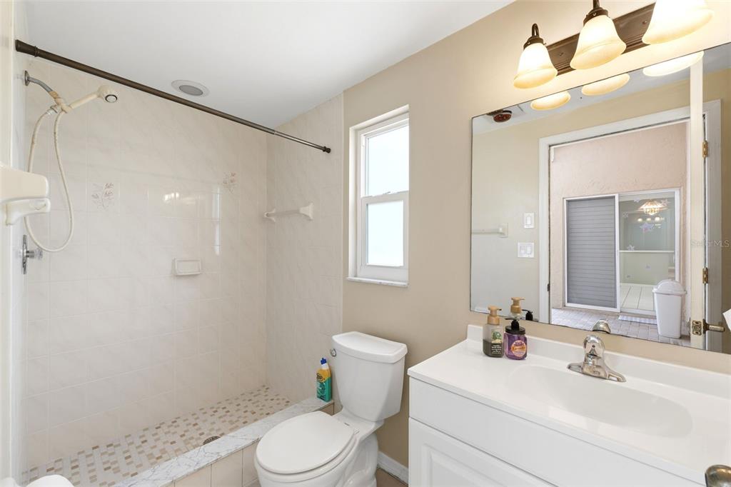 18805 Kelly Road Spring Hill, FL 34610 - Photo 23 of 68