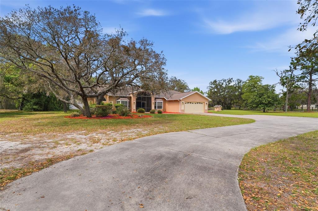 18805 Kelly Road Spring Hill, FL 34610 - Photo 42 of 68