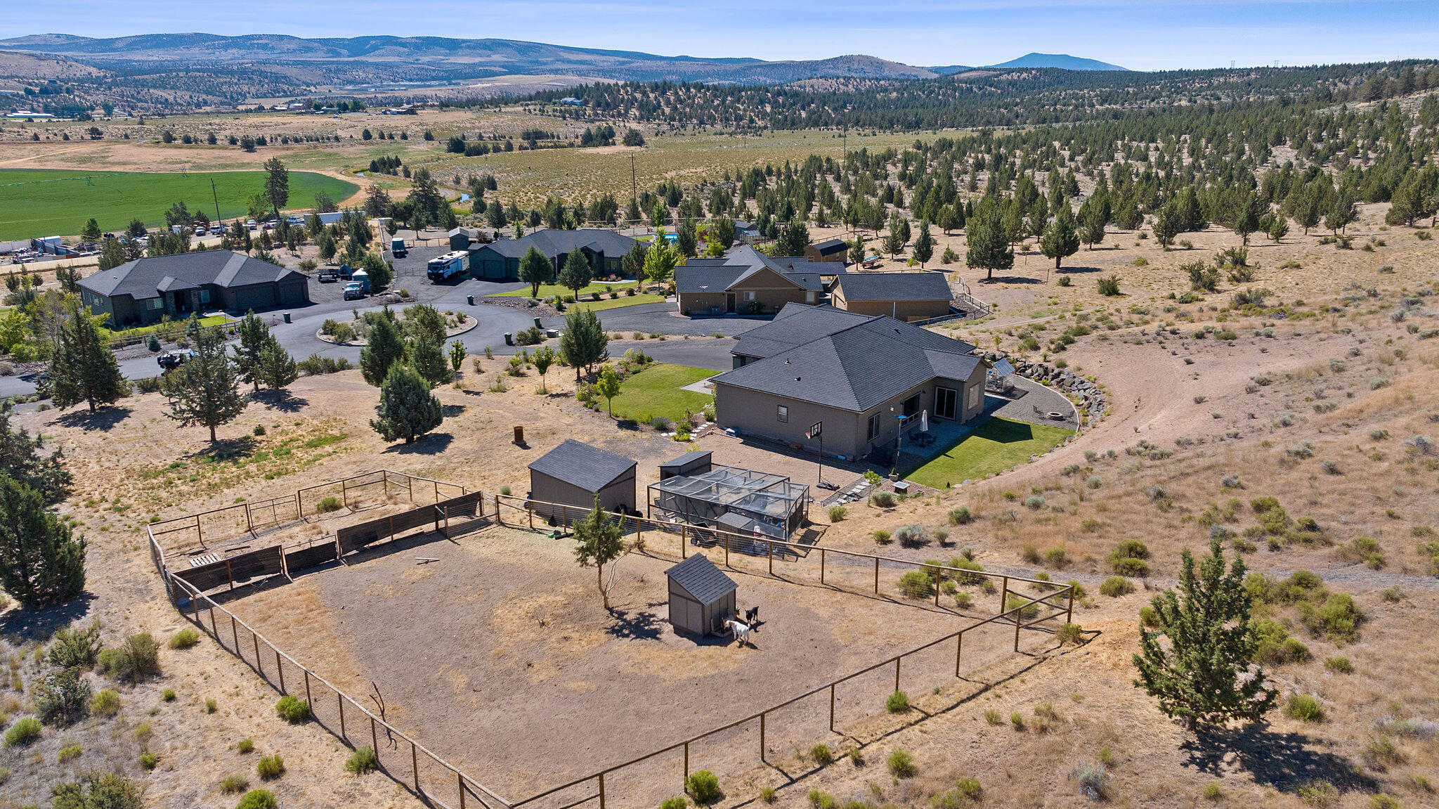 2273 Northeast Valley View Madras, OR 97741 - Photo 27 of 30