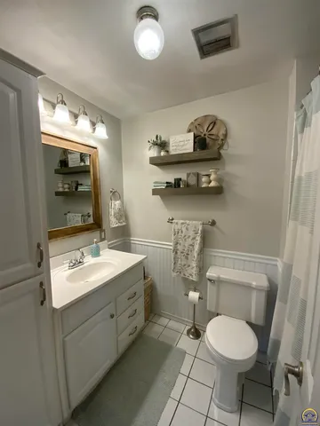 $199,777 | 2612 Southwest Belle Avenue, Topeka, KS 66614