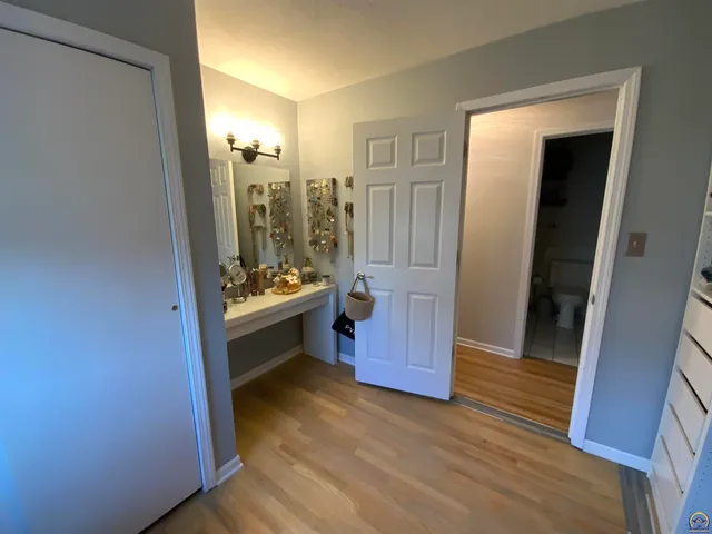 $199,777 | 2612 Southwest Belle Avenue, Topeka, KS 66614