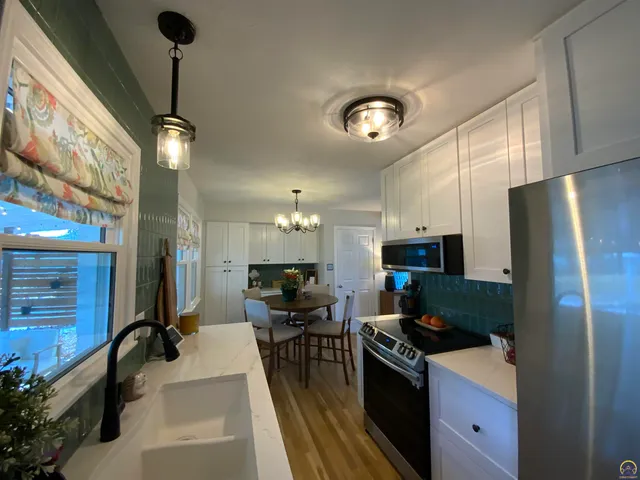 $199,777 | 2612 Southwest Belle Avenue, Topeka, KS 66614