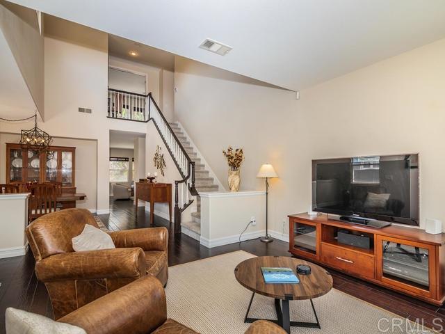 3541 Hummock Drive Carlsbad, CA 92010 - Photo 5 of 25