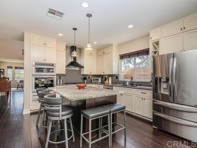 3541 Hummock Drive Carlsbad, CA 92010 - Photo 9 of 25