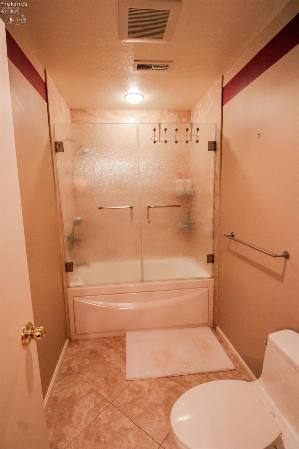 2208 Hull Road Sandusky, OH 44870 - Photo 62 of 85 Gallery Image 62