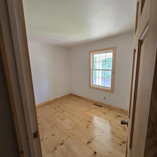 68 High Street Lyndon, VT 05851 - Photo 9 of 22