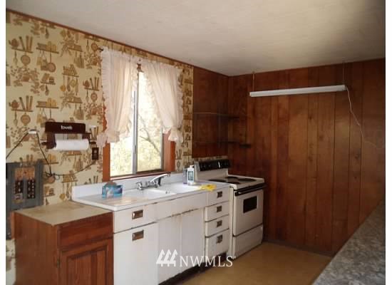 1606 Ocean Beach Road Copalis Crossing, WA 98536 - Photo 4 of 16 Gallery Image 4