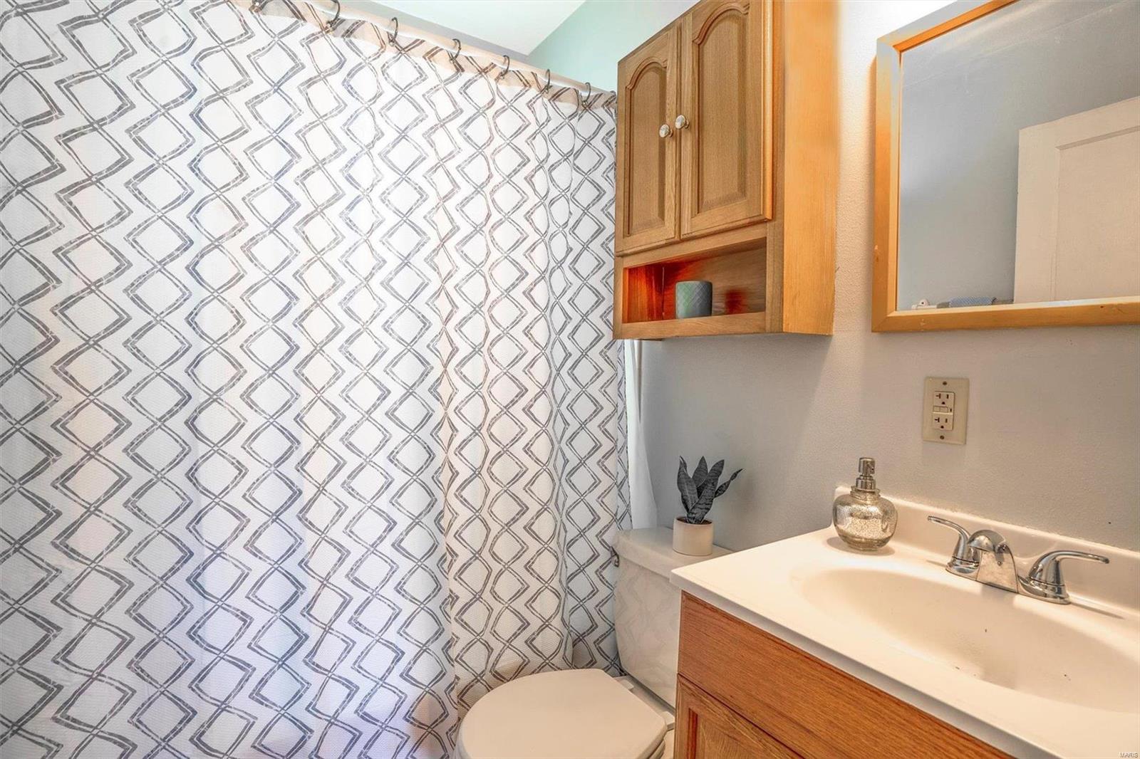 105 Derhake Road Florissant, MO 63031 - Photo 10 of 20 Gallery Image 10