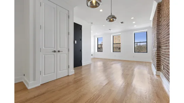 $825,000 | 506 East 119th Street, Unit PH | East Harlem