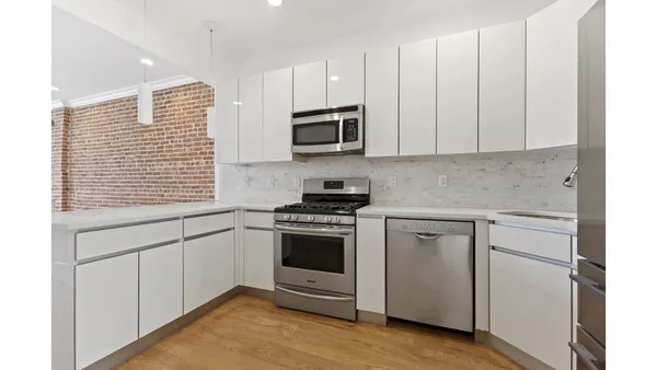 $825,000 | 506 East 119th Street, Unit PH | East Harlem