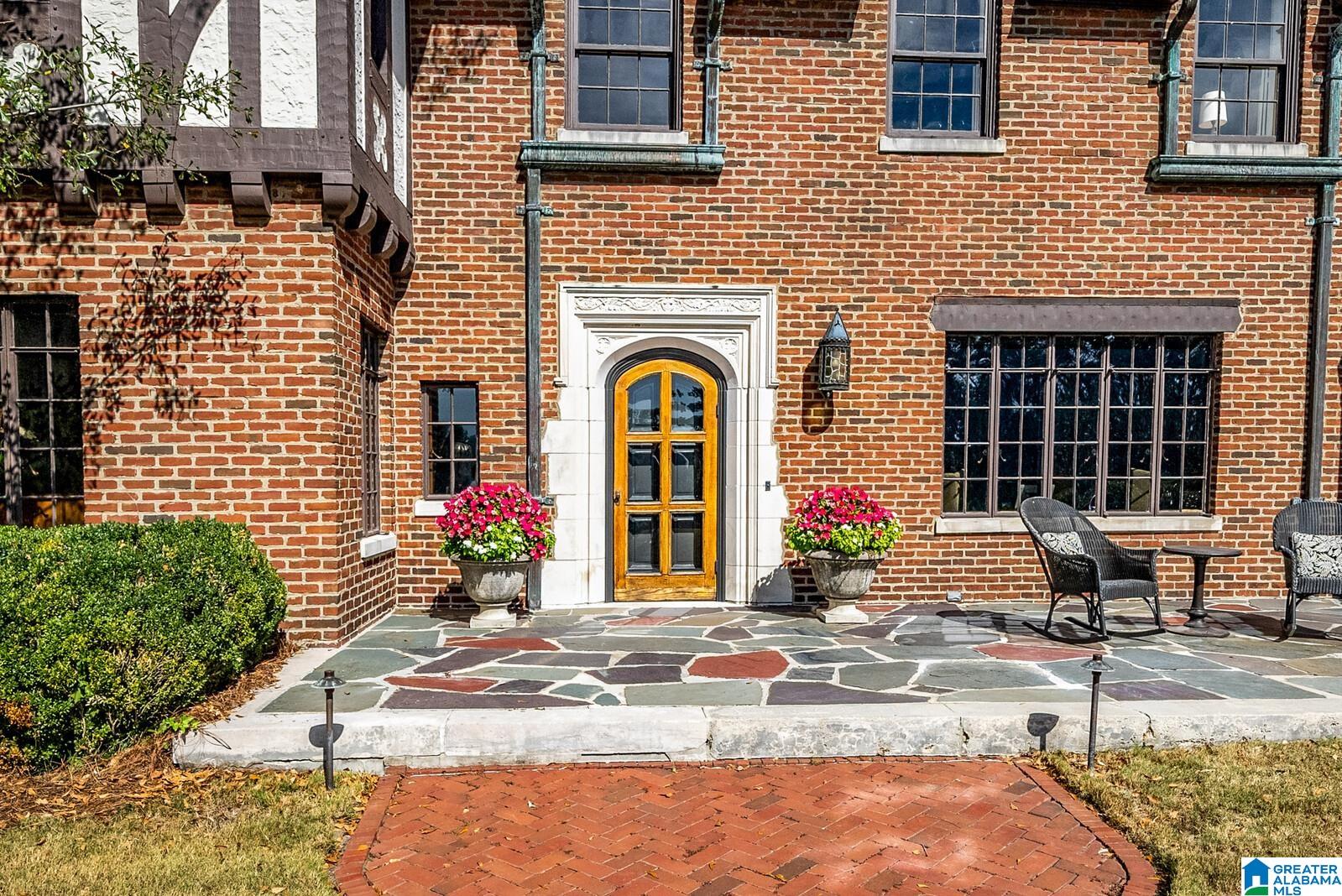 10 Ridge Drive Birmingham, AL 35213 - Photo 5 of 78