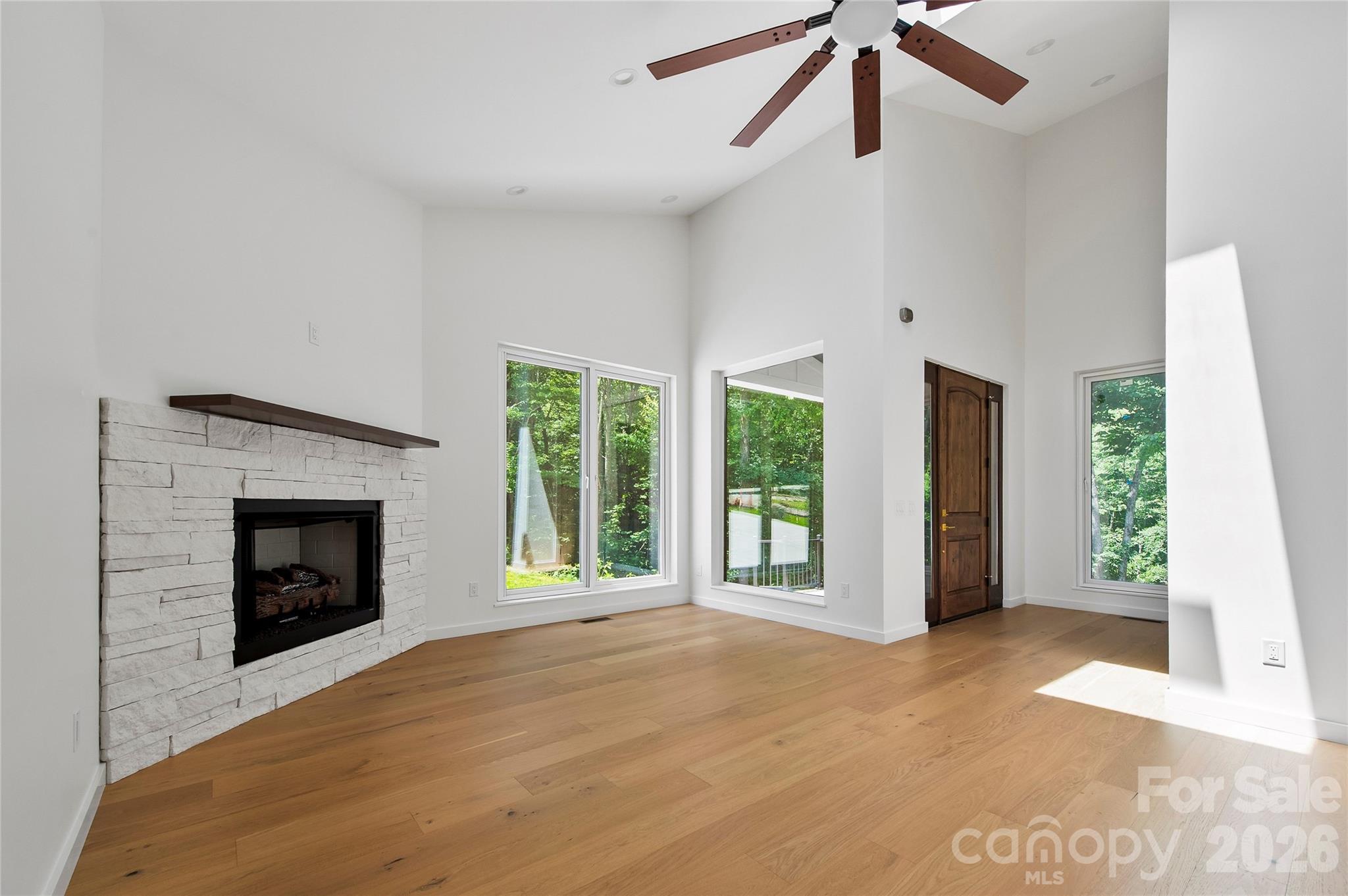 23 Early Spring Way Leicester, NC 28748 - Photo 6 of 32