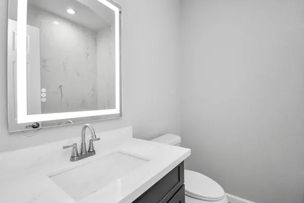 $1,900 | 5941 Southlea Street, Houston, TX 77033