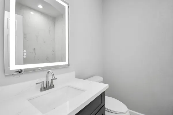 $1,900 | 5941 Southlea Street, Houston, TX 77033