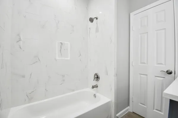 $1,900 | 5941 Southlea Street, Houston, TX 77033