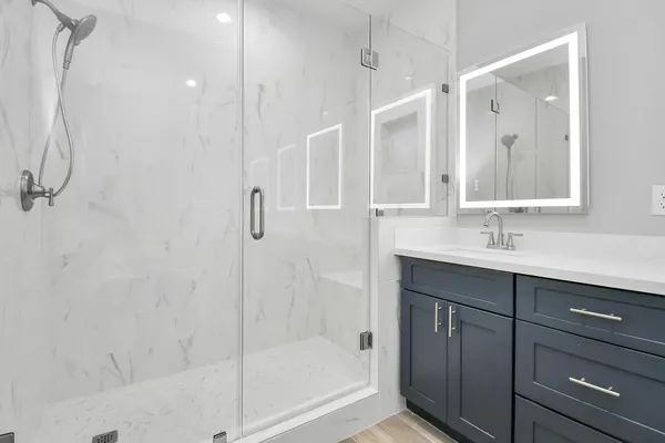 $1,900 | 5941 Southlea Street, Houston, TX 77033