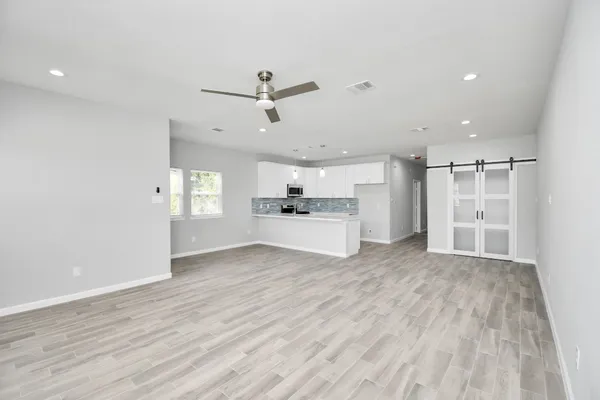 $1,900 | 5941 Southlea Street, Houston, TX 77033