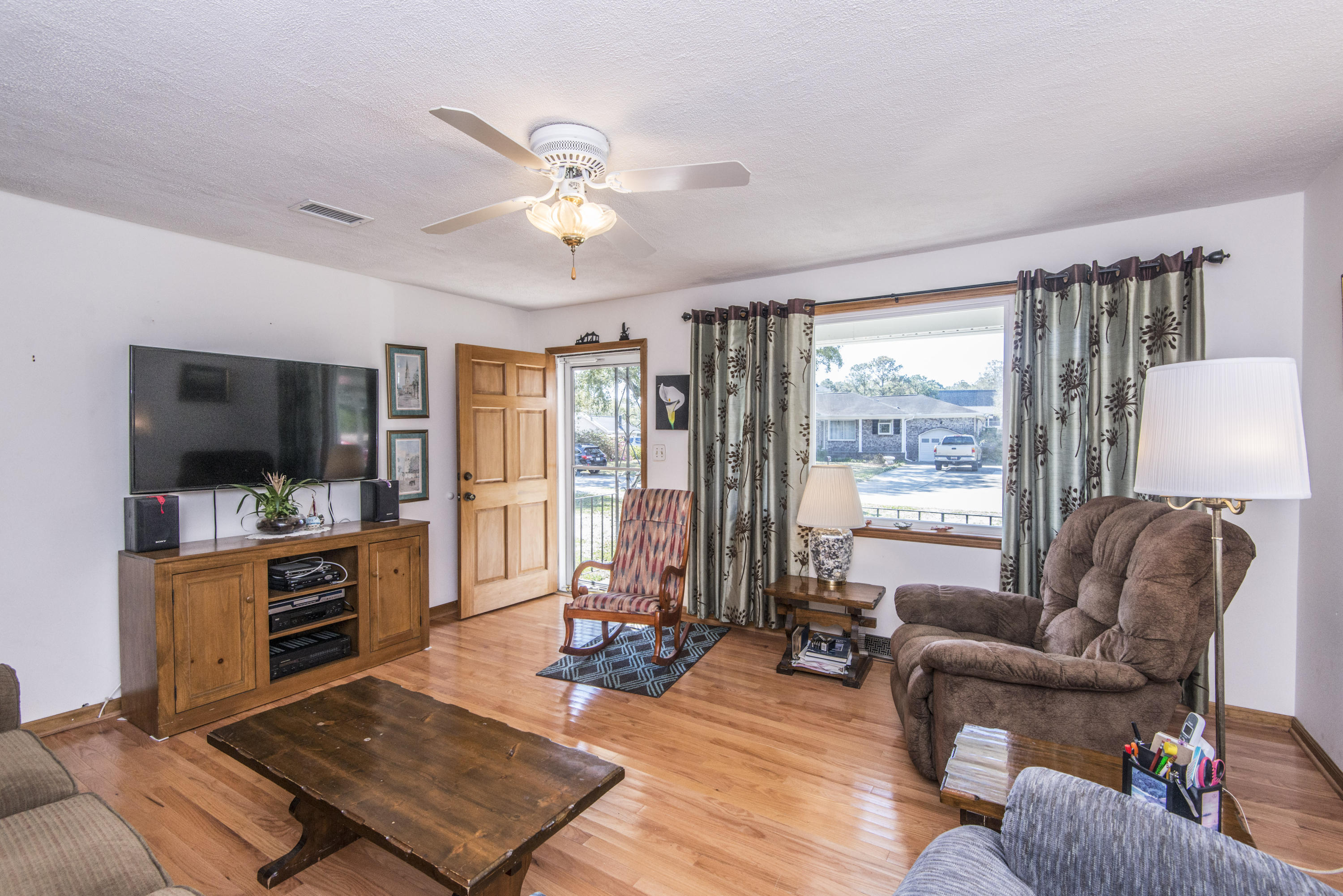 622 Schooner Road Charleston, SC 29412 - Photo 7 of 31 _DSC2258