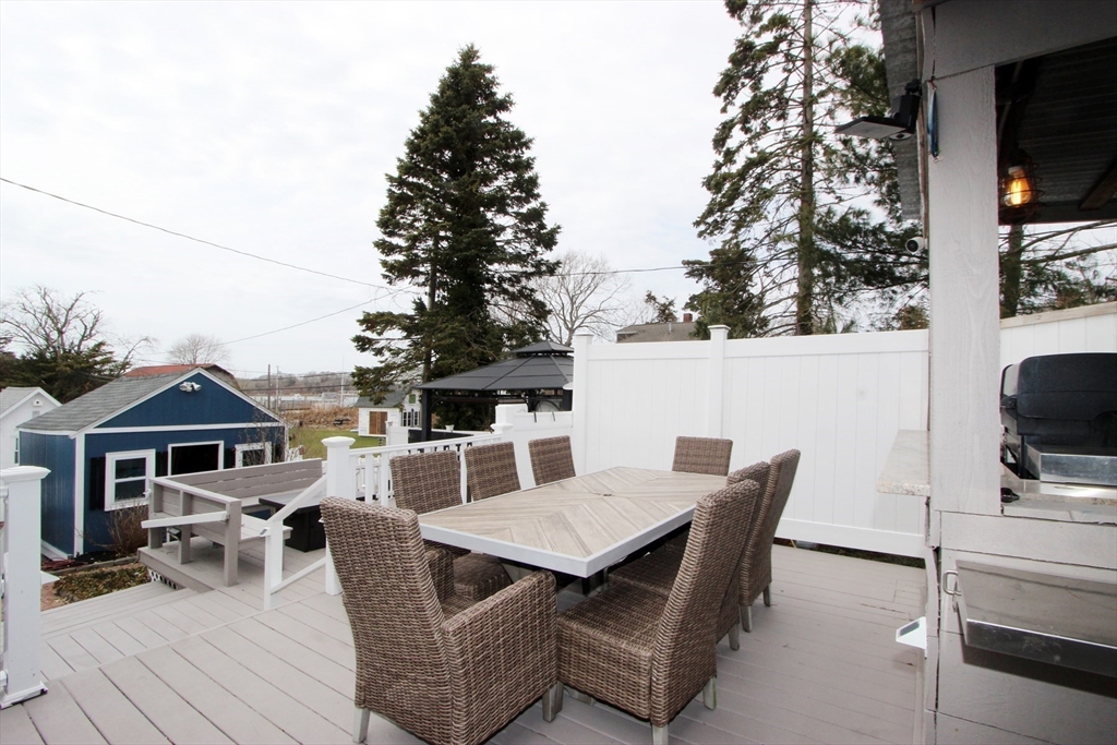 19 Maple Street Wareham, MA 02532 - Photo 34 of 42