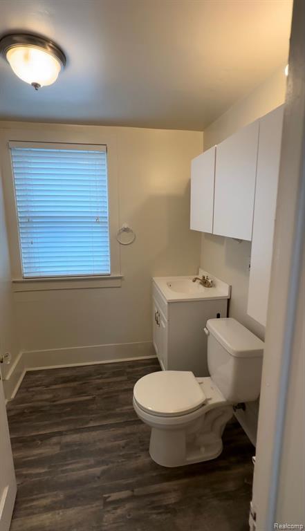 124 Muir Road, Unit UPPR Grosse Pointe, MI 48236 - Photo 10 of 10