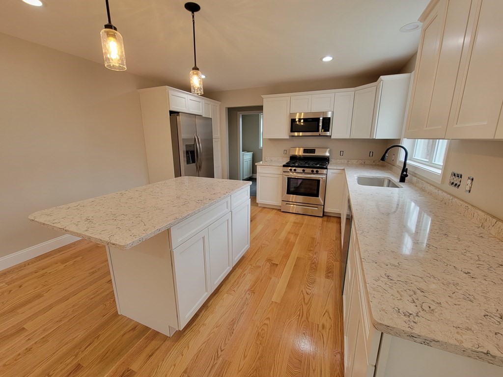 21 Edgewood Road Glocester, RI 02814 - Photo 9 of 27