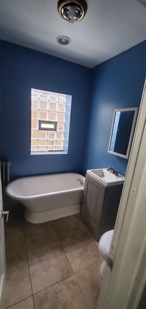 10419 South State Street Chicago, IL 60628 - Photo 2 of 4