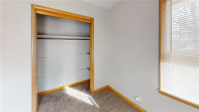 $900 | 902 North Cedar Street, Nevada, MO 64772