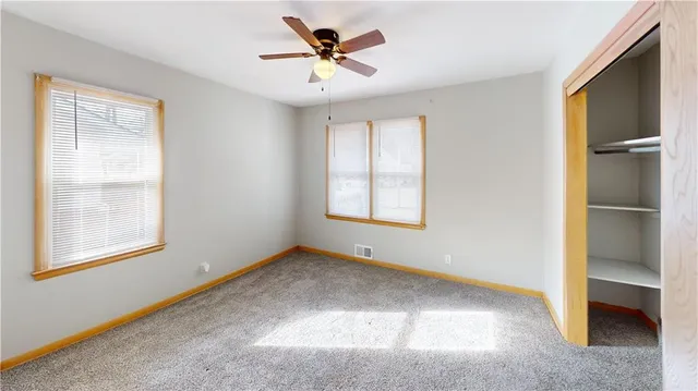 $900 | 902 North Cedar Street, Nevada, MO 64772