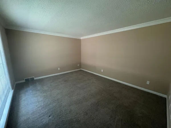 $2,300 | 1062 Fredericksburg Cove, Collierville, TN 38017