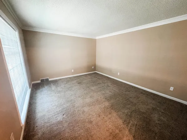 $2,300 | 1062 Fredericksburg Cove, Collierville, TN 38017