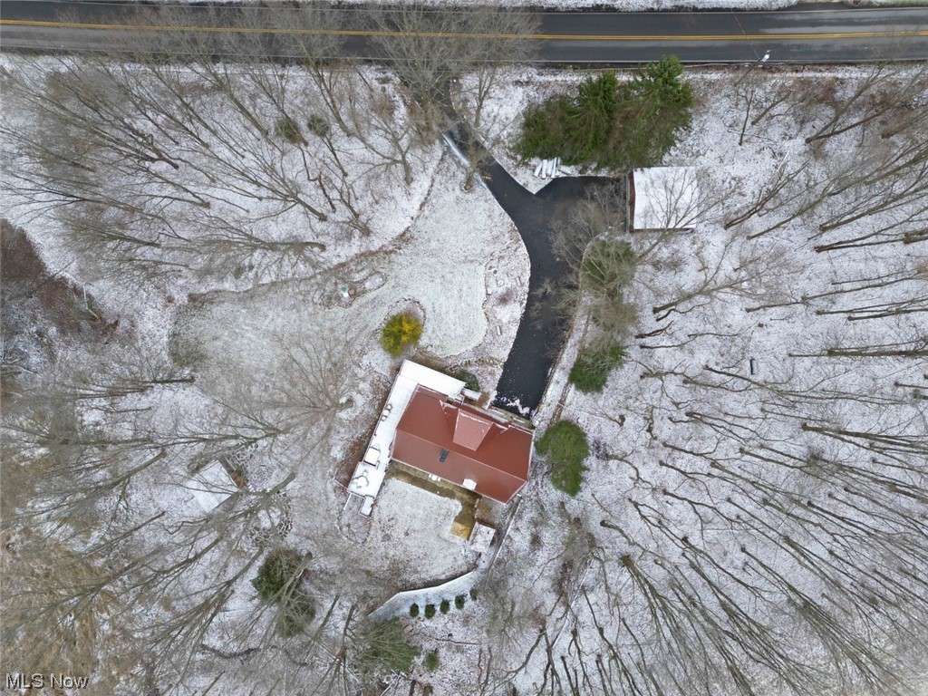 7550 South Raccoon Road Canfield, OH 44406 - Photo 23 of 32 View of snowy aerial view