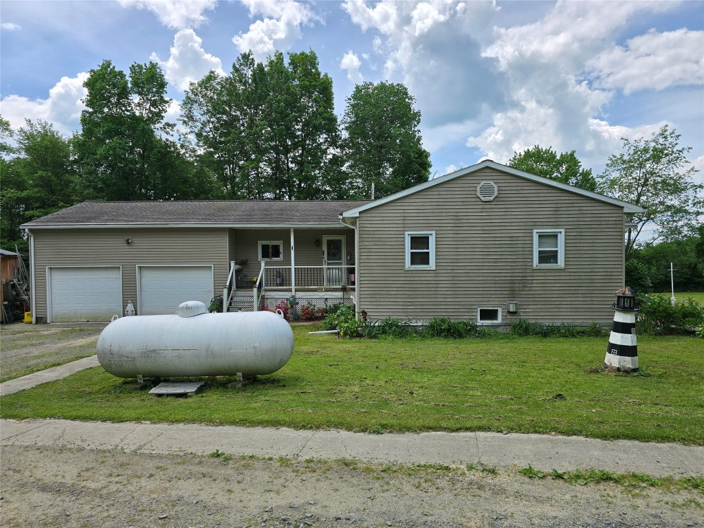 258 Piper Hill Road Windsor, NY 13865 - Photo 3 of 49 Gallery Image 3