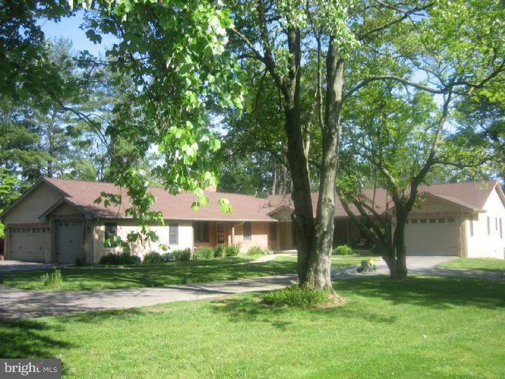 4910 Threadneedle Road Wilmington, DE 19807 - Photo 2 of 10 Gallery Image 2