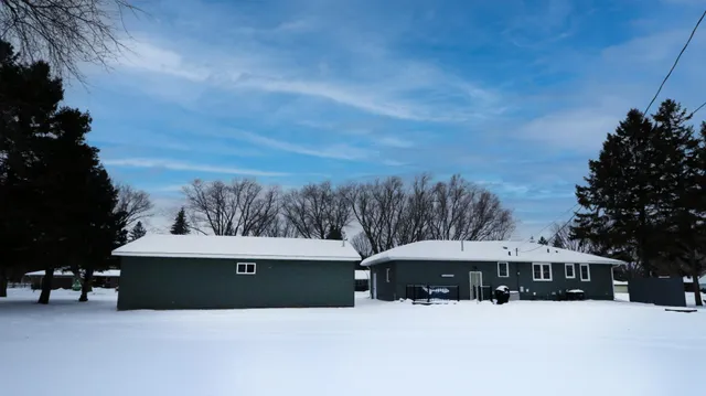 $389,850 | 3016 19th Avenue Southeast, Rochester, MN 55904