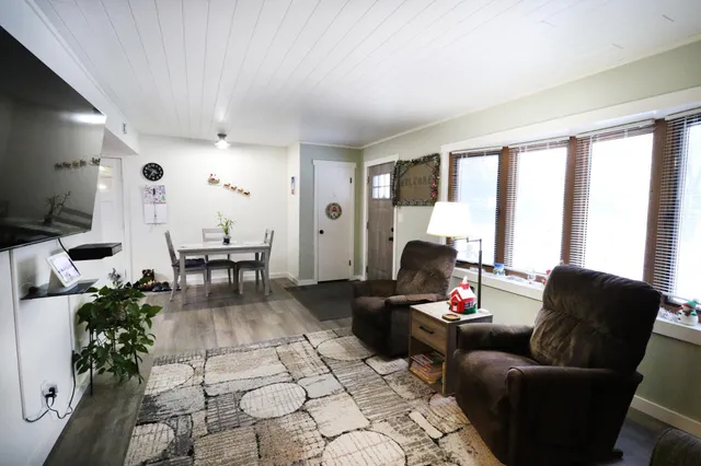 $389,850 | 3016 19th Avenue Southeast, Rochester, MN 55904