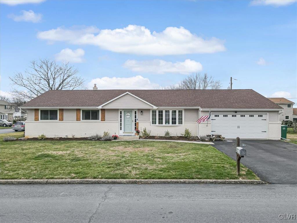 2158 Aster Road Lower Macungie Township, PA 18062 - Photo 1 of 61 Gallery Image 1