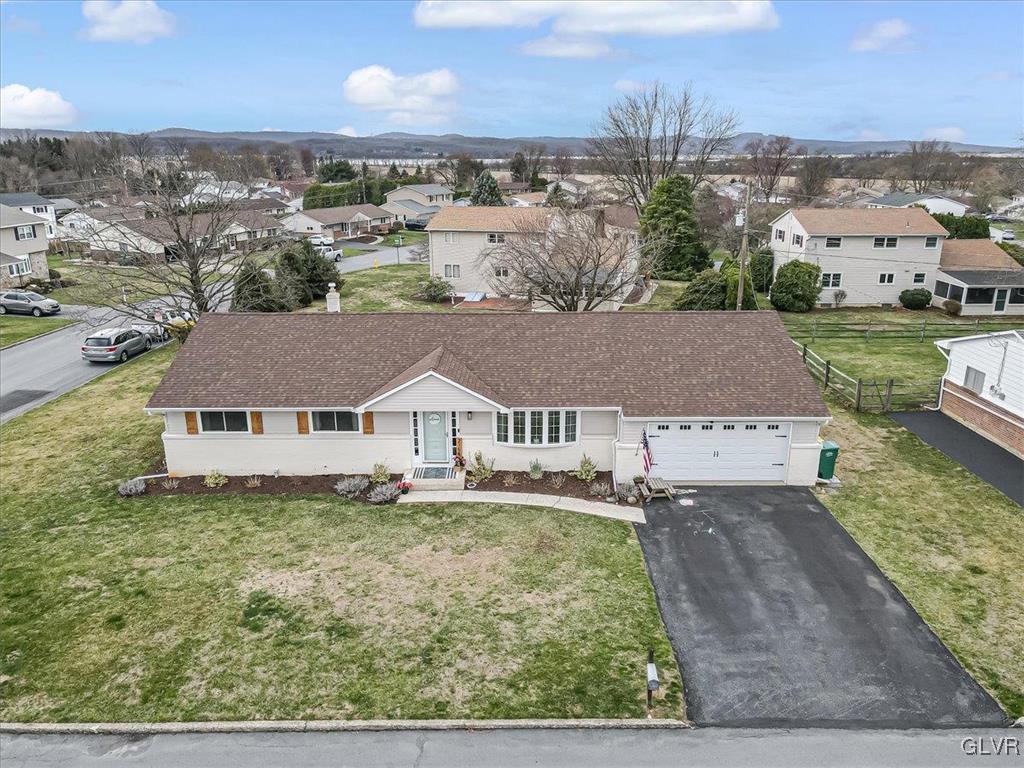 2158 Aster Road Lower Macungie Township, PA 18062 - Photo 2 of 61 Gallery Image 2