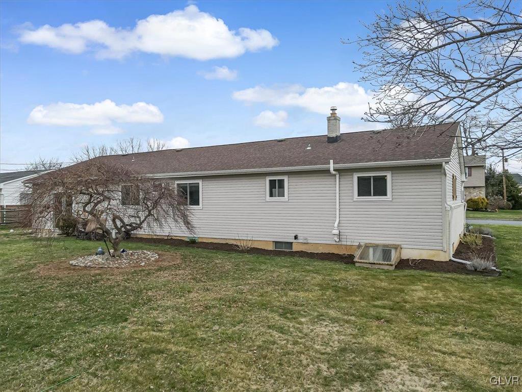 2158 Aster Road Lower Macungie Township, PA 18062 - Photo 44 of 61 Gallery Image 44