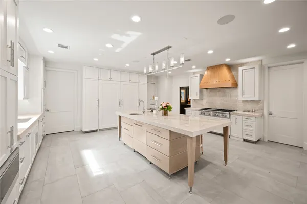$6,350,000 | 11518 Shadow Way Street, Houston, TX 77024