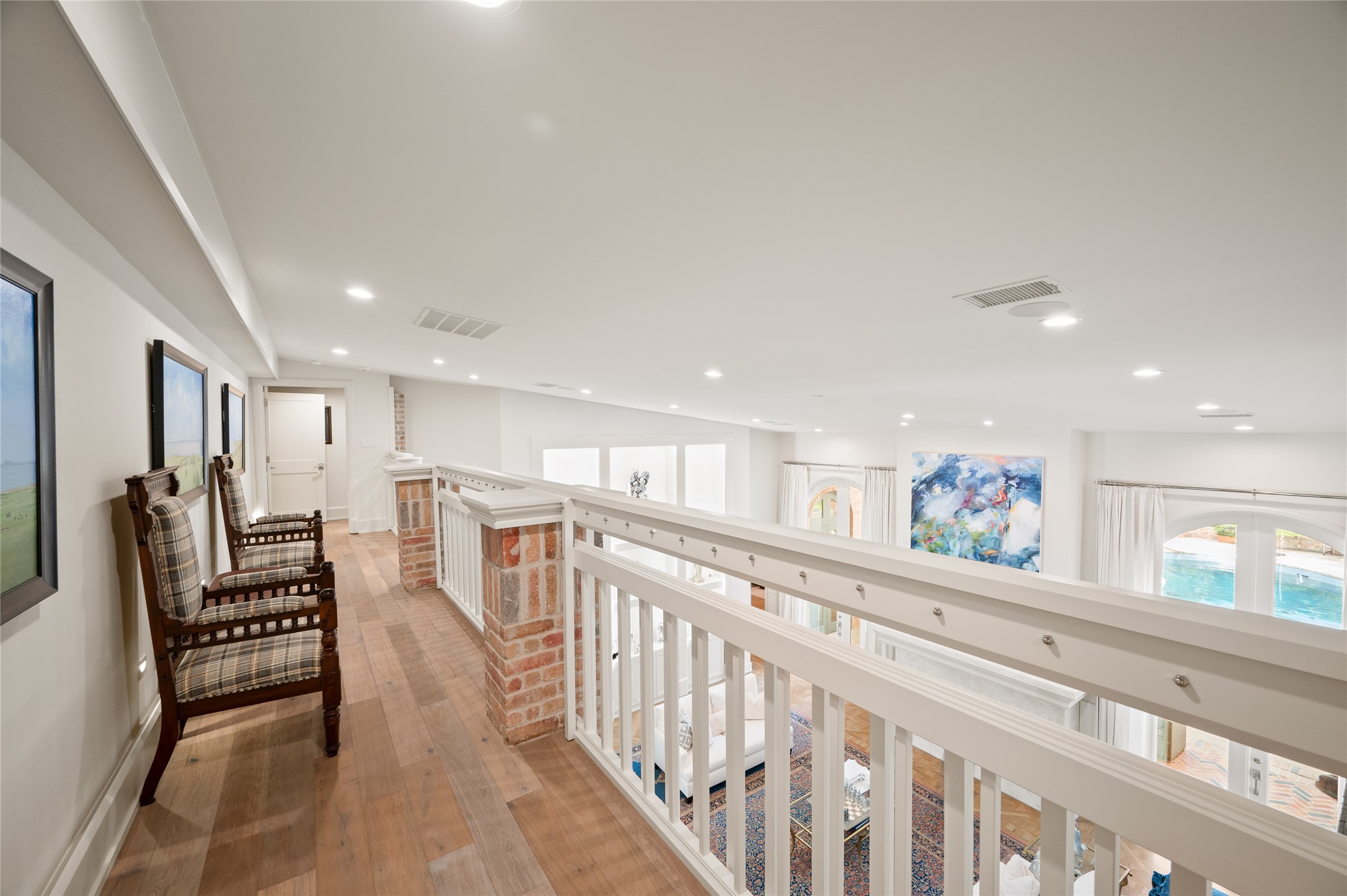 11518 Shadow Way Street Houston, TX 77024 - Photo 29 of 50 a view of kitchen with furniture and windows