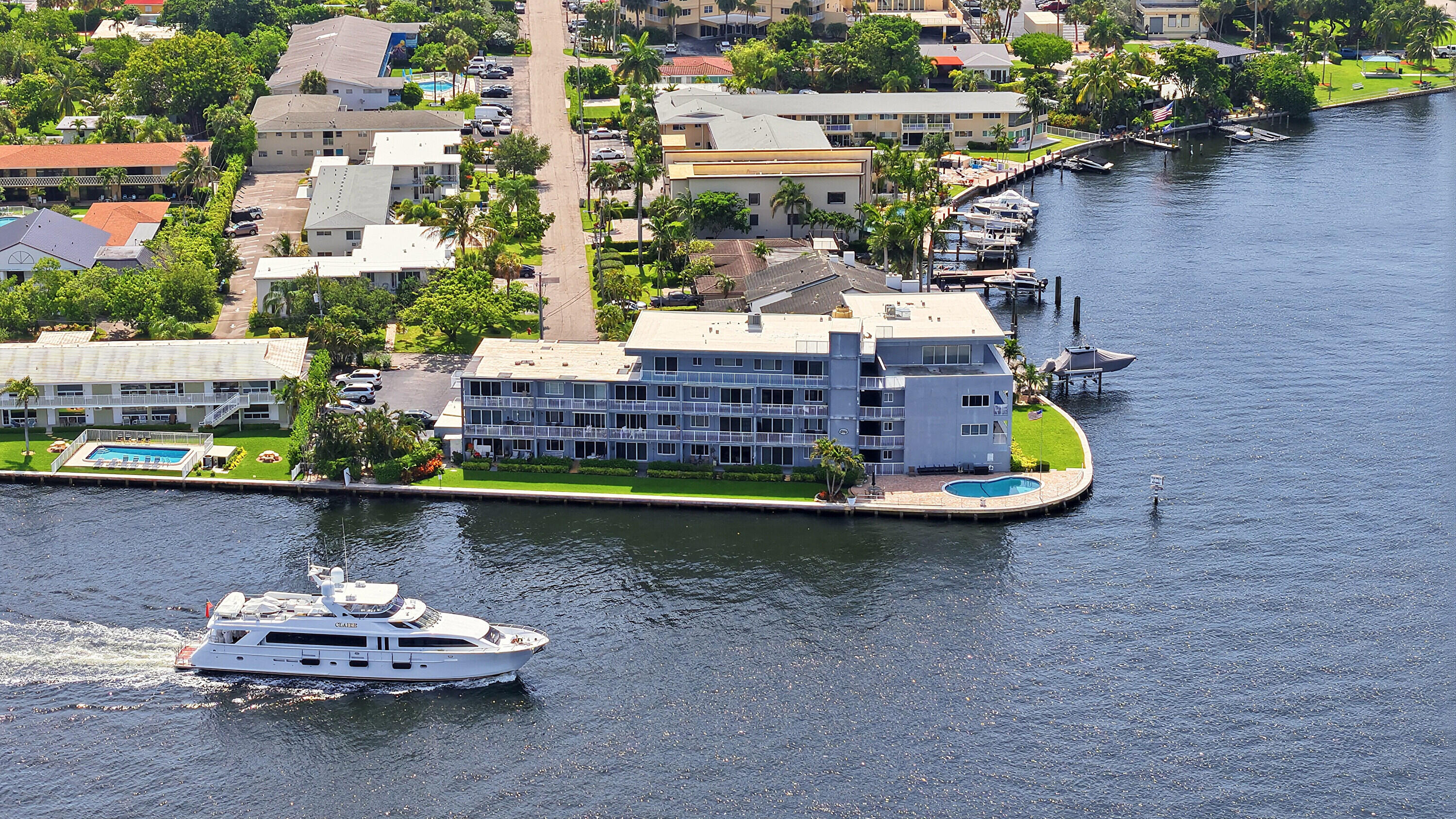 1201 South Riverside Drive, Unit 306 Pompano Beach, FL 33062 - Photo 40 of 53 37_aerial view