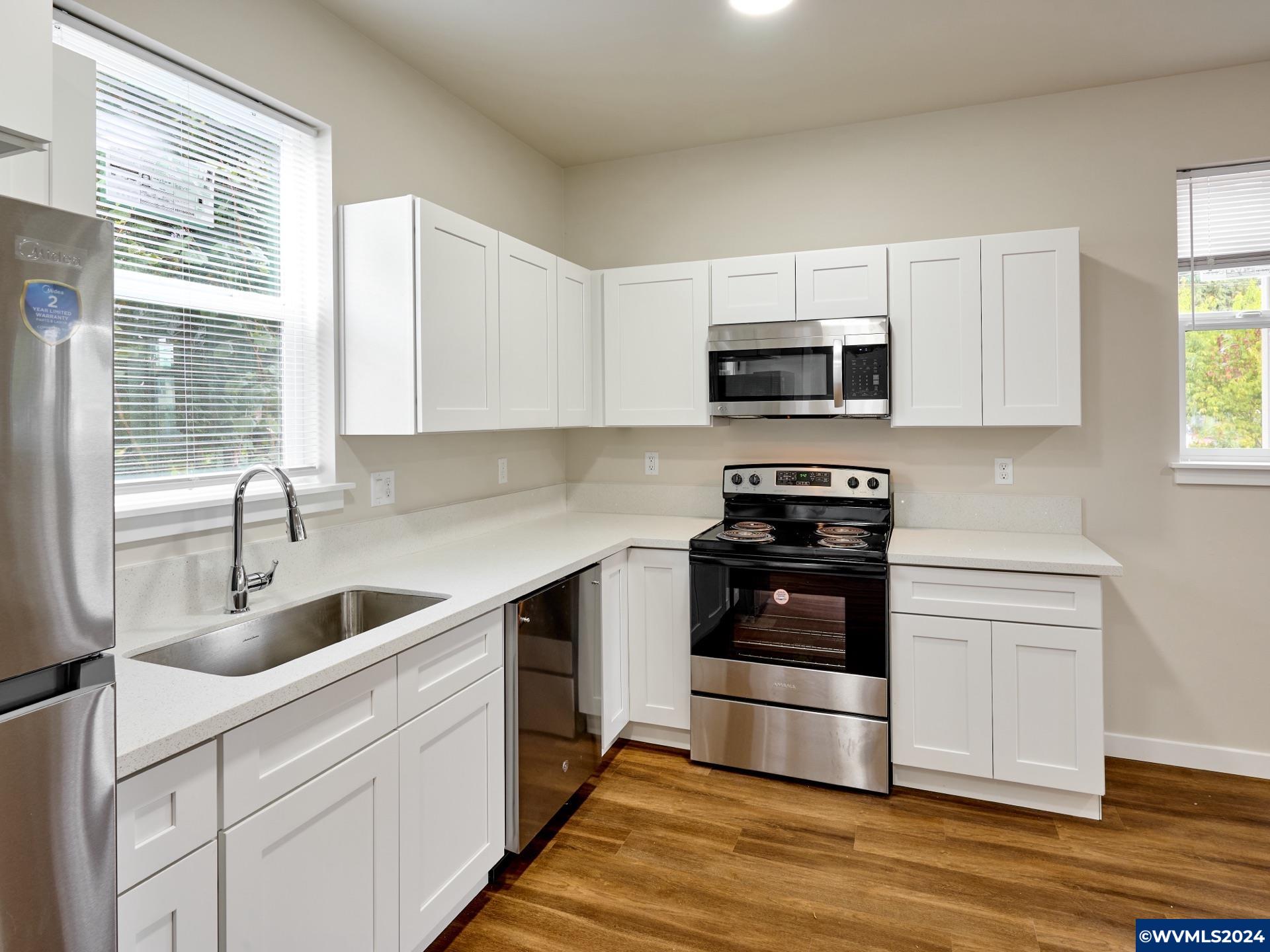 1804 Southwest 17th Avenue Albany, OR 97321 - Photo 10 of 38 Gallery Image 10