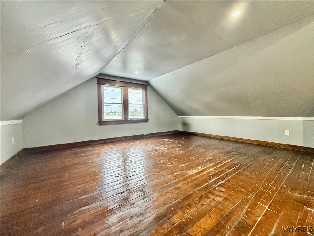 823 South Division Street Buffalo, NY 14210 - Photo 8 of 11