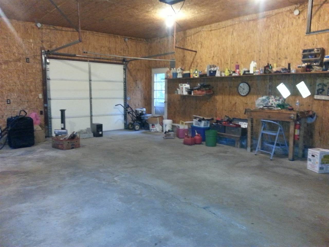 221 Oakridge Place Decatur, IN 46733 - Photo 6 of 20