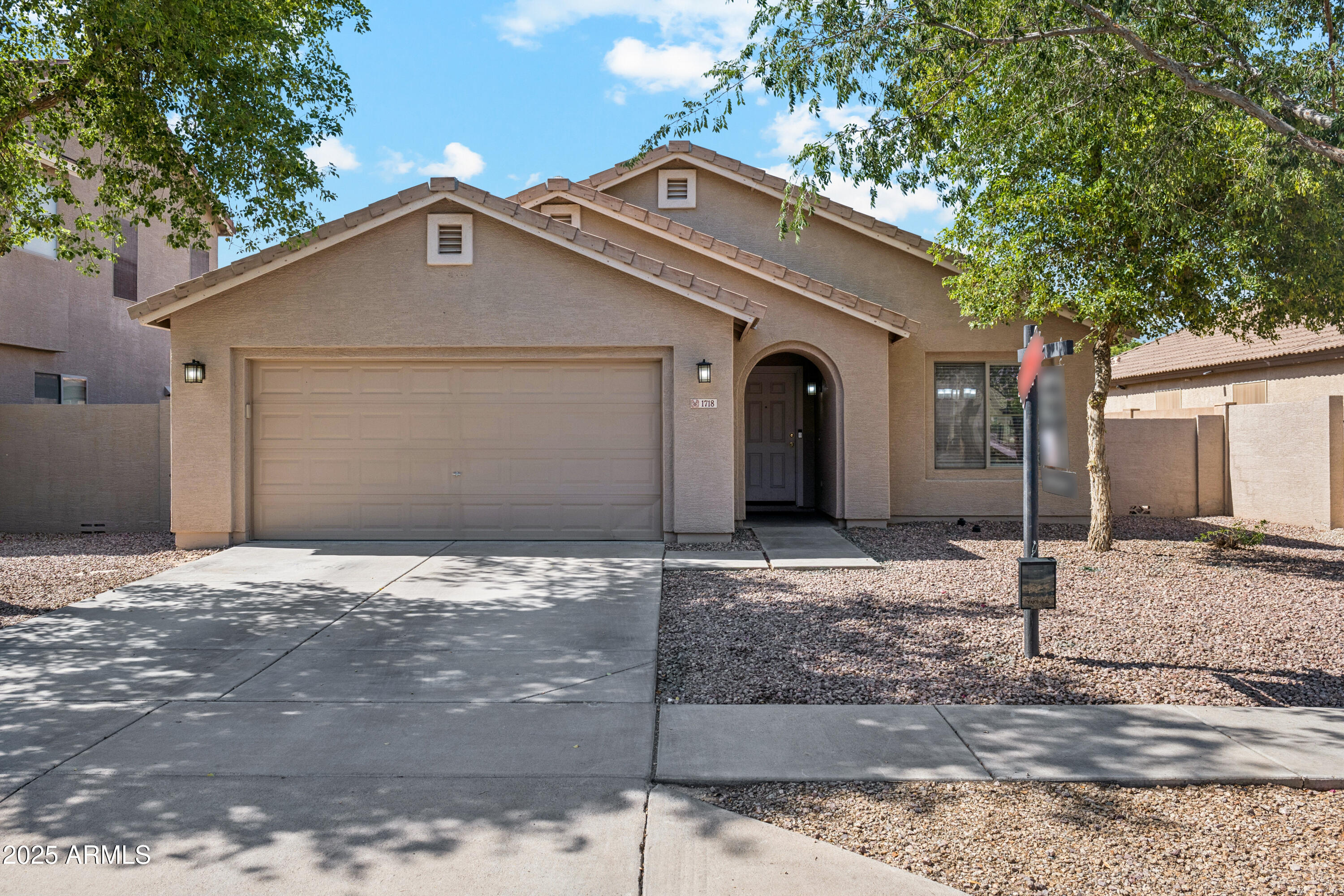 1718 East Harwell Road Phoenix, AZ 85042 - Photo 1 of 35 01-P1106053